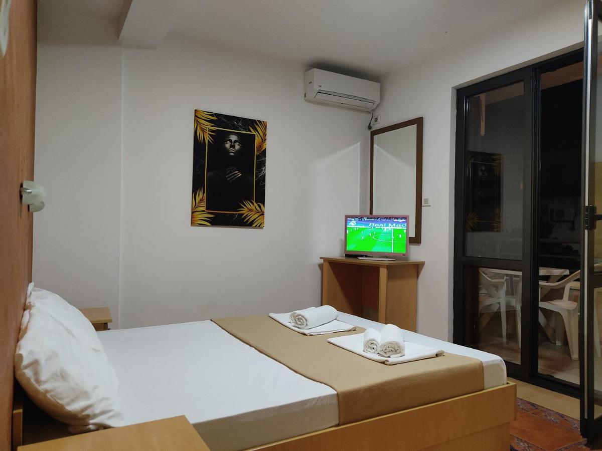 Apartments Mare Budva Eksteriør bilde
